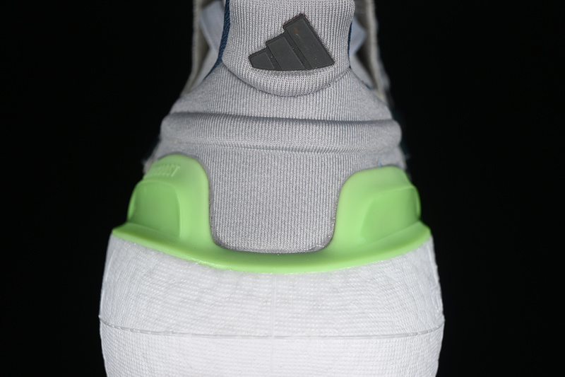 Ultra Boost Light 23 White/Grey/Black/Green 21