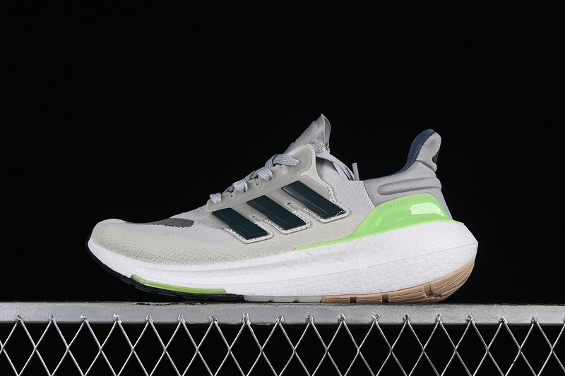 Ultra Boost Light 23 White/Grey/Black/Green 29