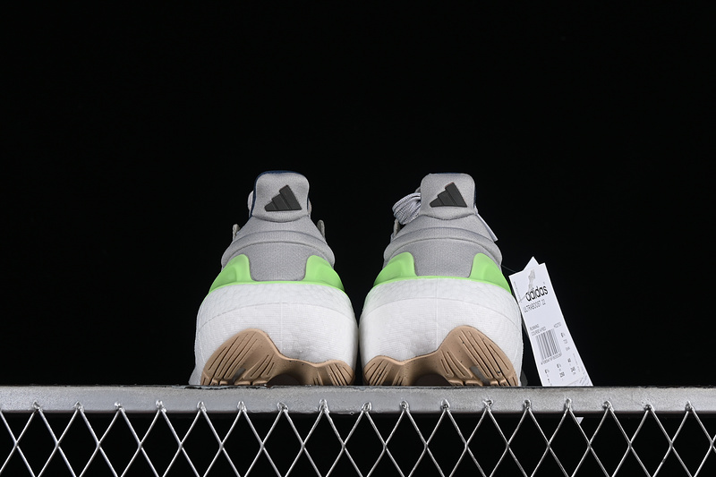 Ultra Boost Light 23 White/Grey/Black/Green 31