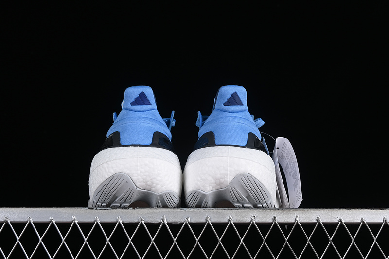 Ultra Boost Light 23 White/Blue 5