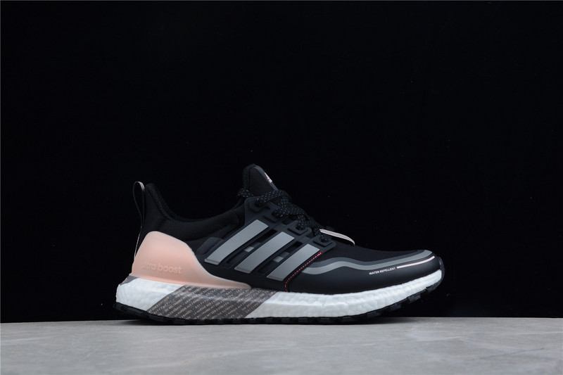 Ultraboost All Terrain Shoes Core Black/Cloud White/Pink 33