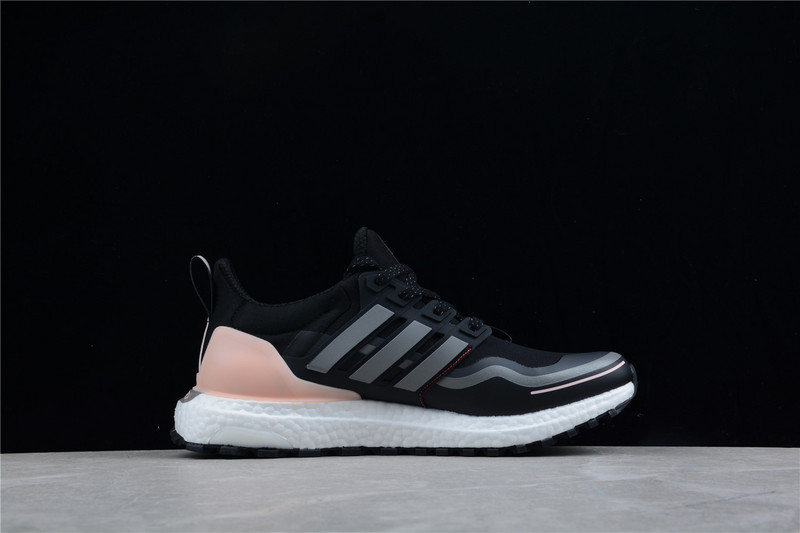 Ultraboost All Terrain Shoes Core Black/Cloud White/Pink 35