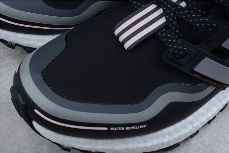 Ultraboost All Terrain Shoes Core Black/Cloud White/Pink 37