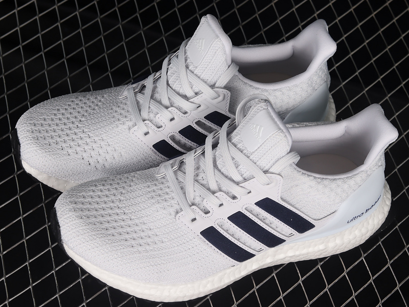 Ultraboost 4.0 Shoes Cloud White/Collegiate Navy/Core Black 11