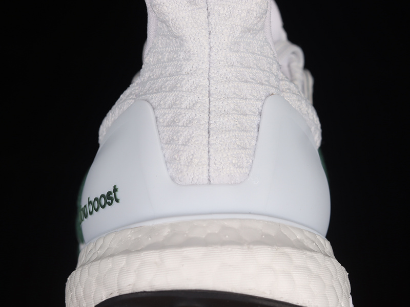 Ultraboost 4.0 Dna Shoes Cloud White/Collegiate Green/Core Black 3