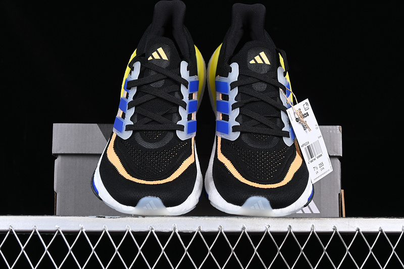 Adidas Ultraboost Light 23 White/Black/Blue/Yellow 31