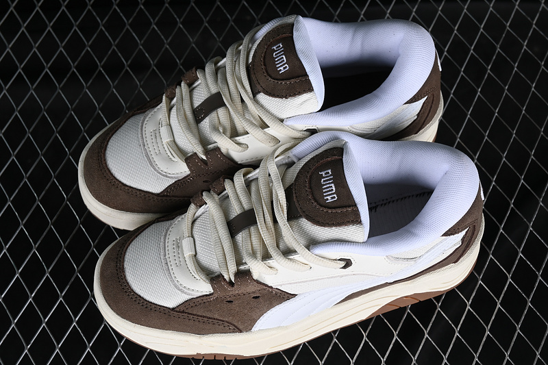 180 Tan Vapor Grey/Chocolate/White 29