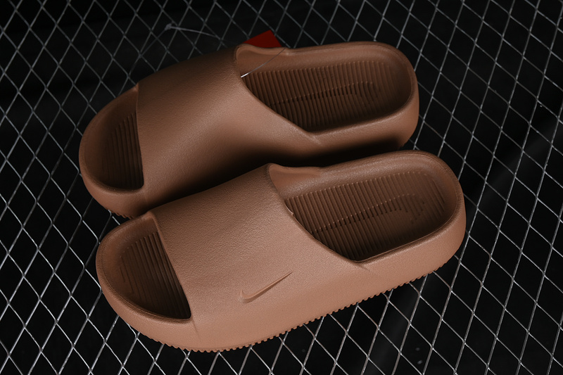 Calm Slide Brown 7