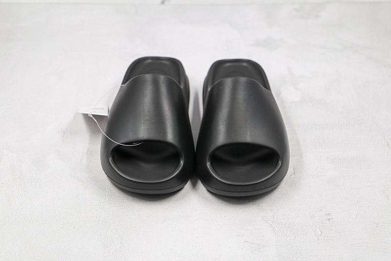 Yeezy Slides Core Black/Core Black/Core Black 5