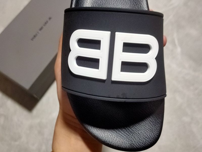 Balenciaga Logo Pool Sides Black/Black/White 11