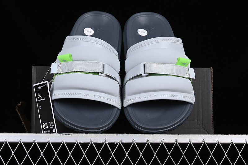 Air Jordan Play Slide Silver/Flint Grey/Green Bean 7