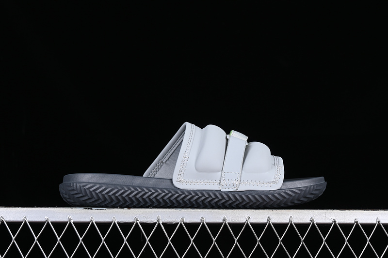 Air Jordan Play Slide Silver/Flint Grey/Green Bean 17