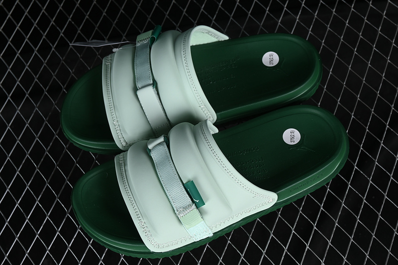 Air Jordan Play Slide Green 17