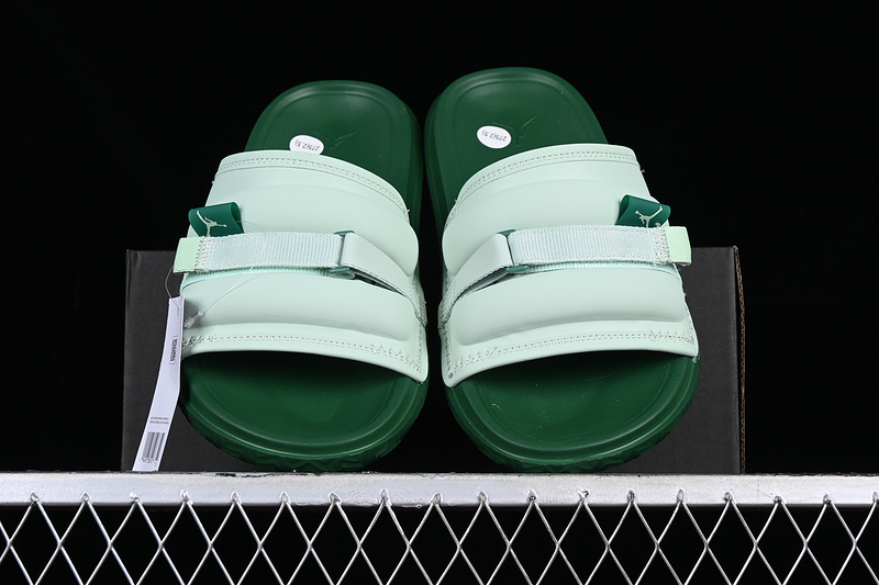 Air Jordan Play Slide Green 19