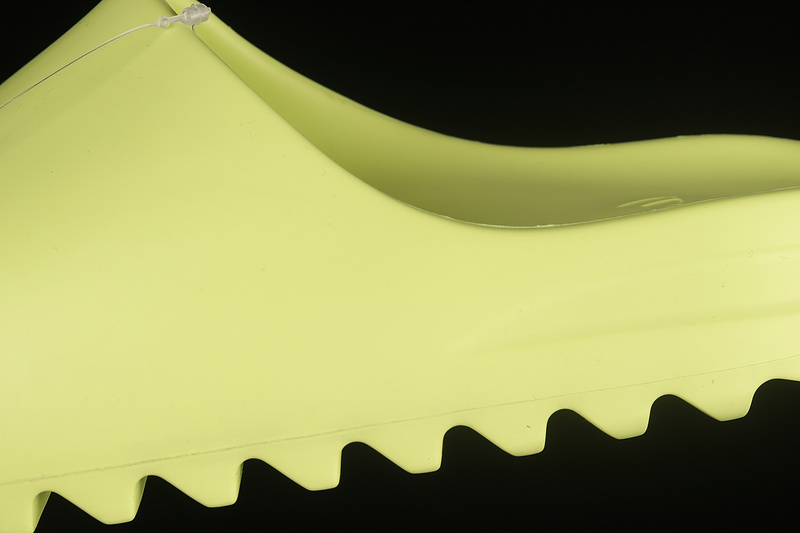 Yeezy Slide Glow Green/Glow Green/Glow Green 13