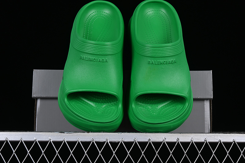 Balenciaga Pool Crocs Green 19