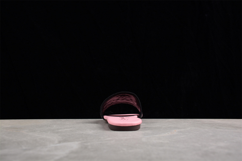 Embroidered Slippers Pink/Black 13