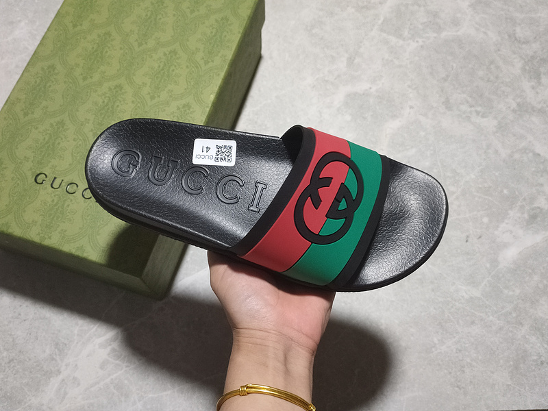 Gucci Slippers Black/Green/Red 9