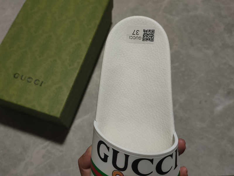 Gucci Slippers White/Black/Red 15