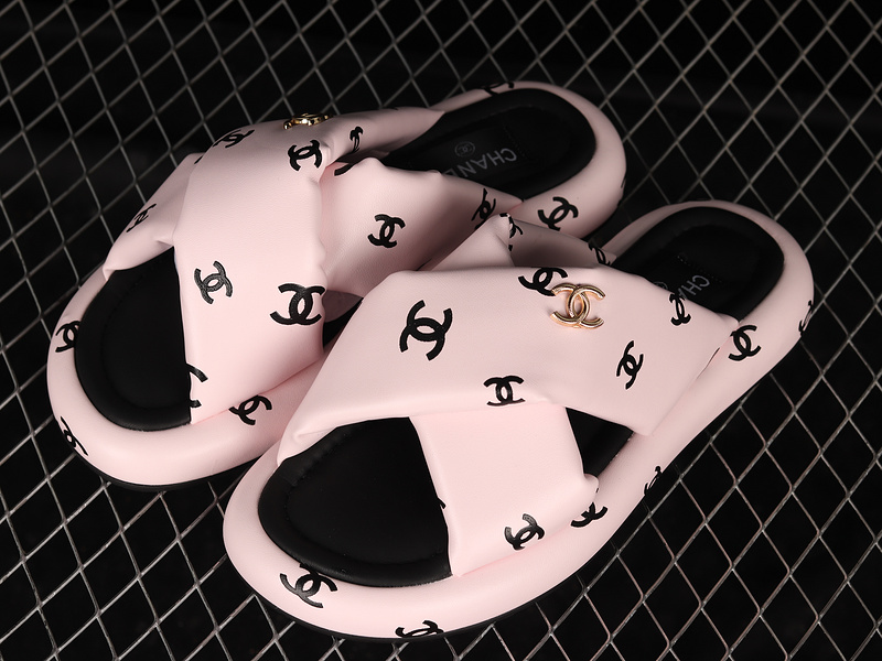 Cha*Nel 22 Platform Slip-On Slippers Pink/Pink/Black 13