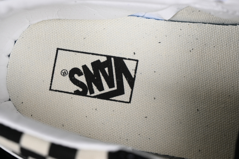 Vans Sk8-Mid Black/White 11