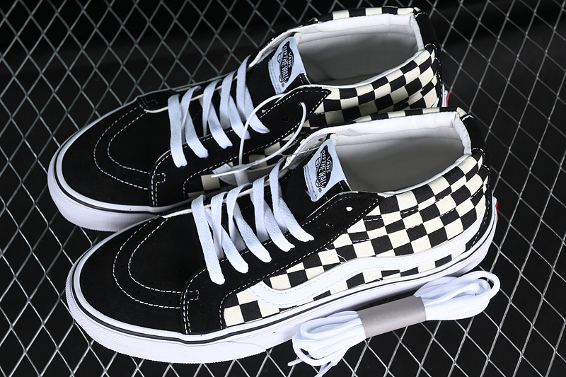 Vans Sk8-Mid Black/White 15