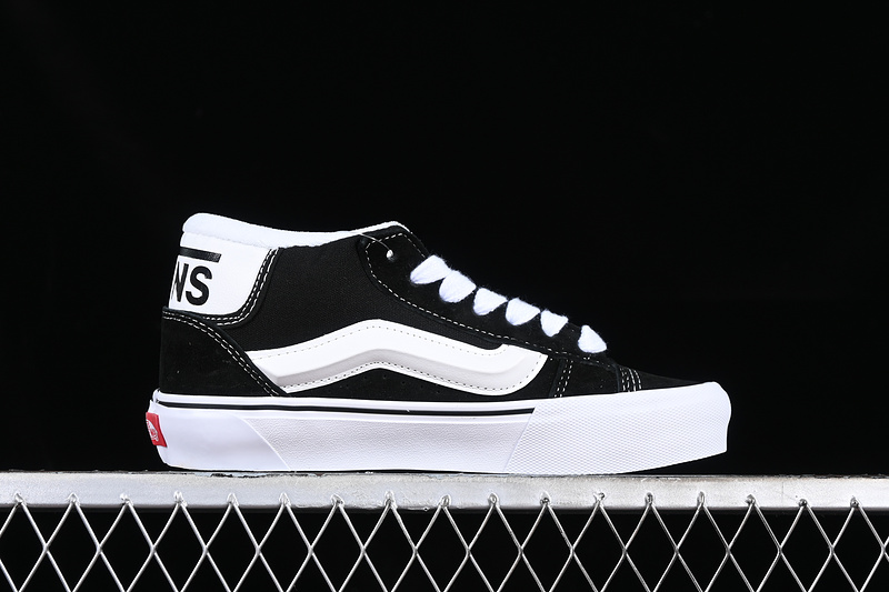 Vans Knu Skool White/Black 3