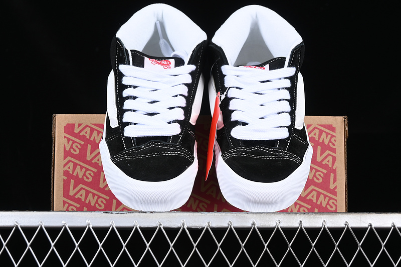 Vans Knu Skool White/Black 5