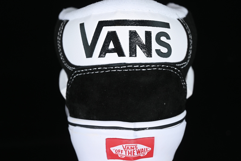 Vans Knu Skool White/Black 13