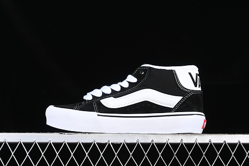 Vans Knu Skool White/Black 15