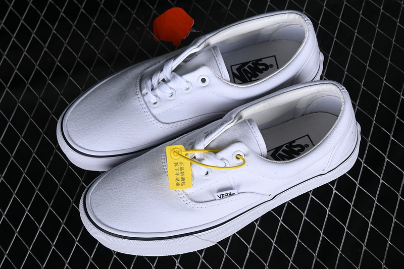 Era White/Black 21