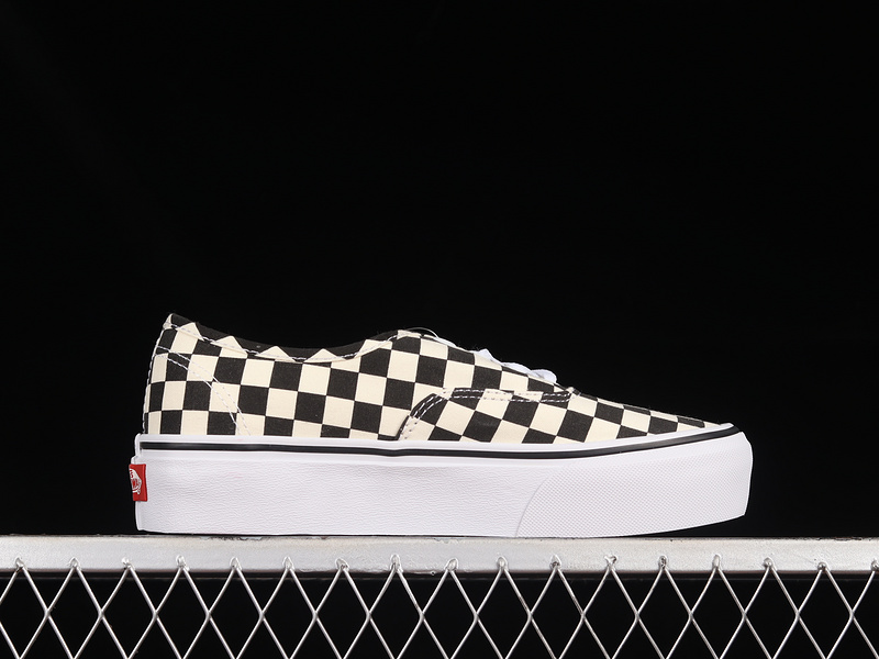 Authentic Platform Checkerboard White/Black/White 15