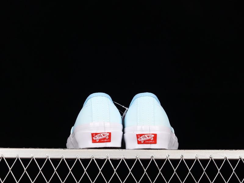 Og Authentic Lx Dip Dye Alaskan Blue/White 17