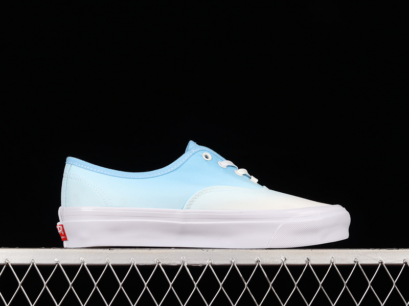 Og Authentic Lx Dip Dye Alaskan Blue/White 21