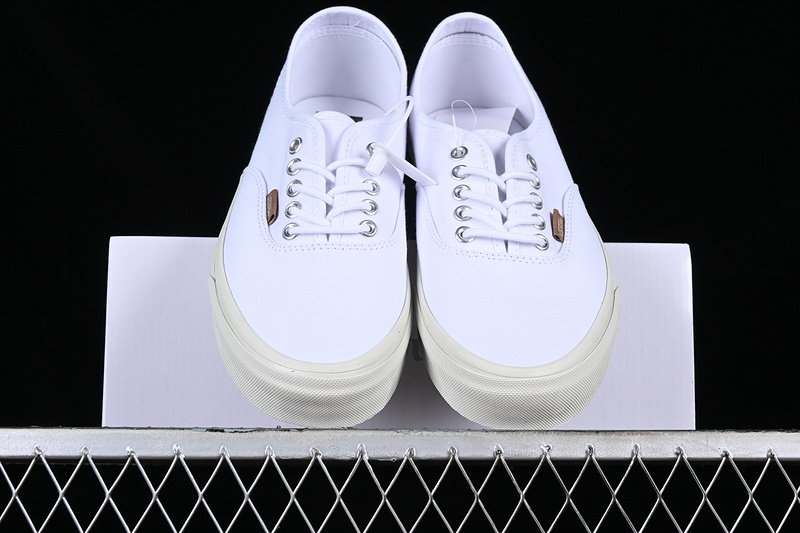 Vault By Vans Jjjjound Authentic White/Grey 3