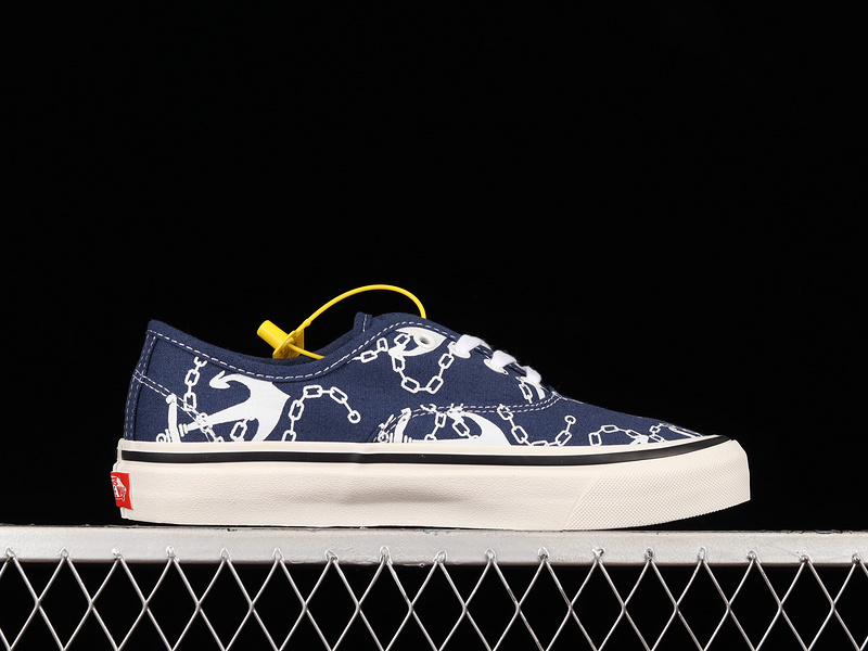 Authentic 44 Deck Dx Shoes Dark Blue/White 11