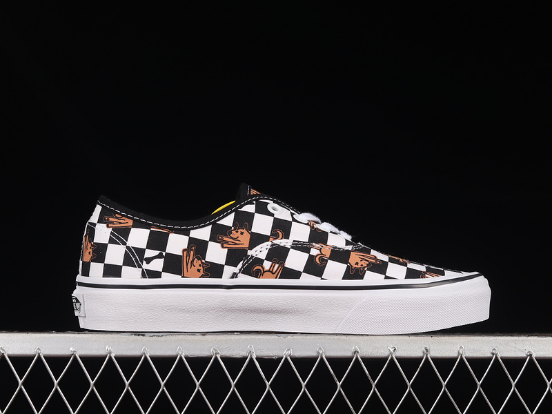 Old Skool Checkerboard Black/White/Black 3