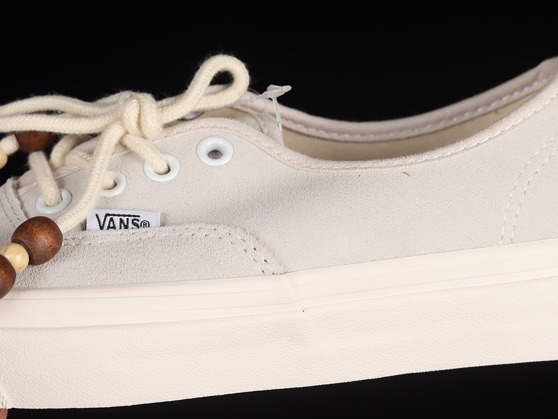 Anaheim Factory Authentic 44 Dx White/White/Light Grey 9