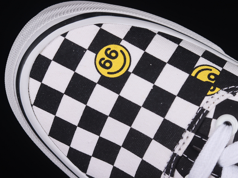 Old Skool Smiley Face Checkerboard Black/Black/White 9