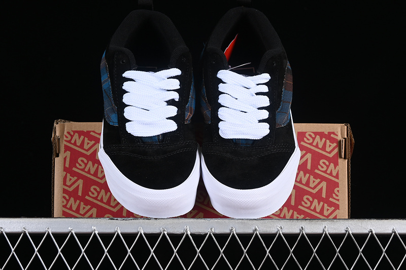 Vans Classics Knu Skool White/Black/Blue 3