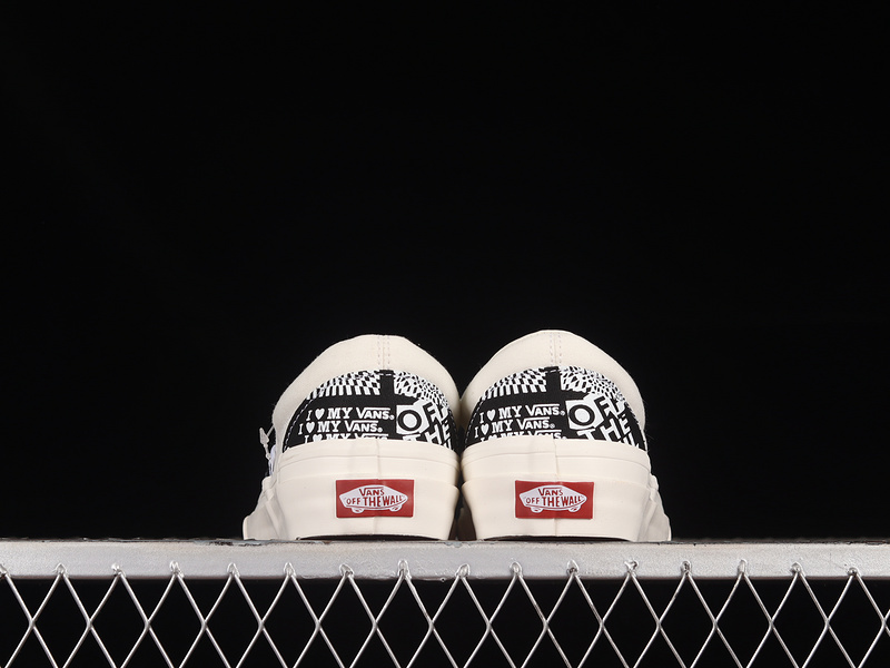 Anaheim Factory Slip-On White/Black/White 13