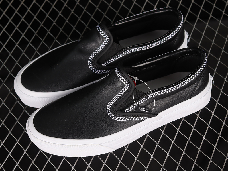 White Mountaineering Slip On 98Dx Black 3