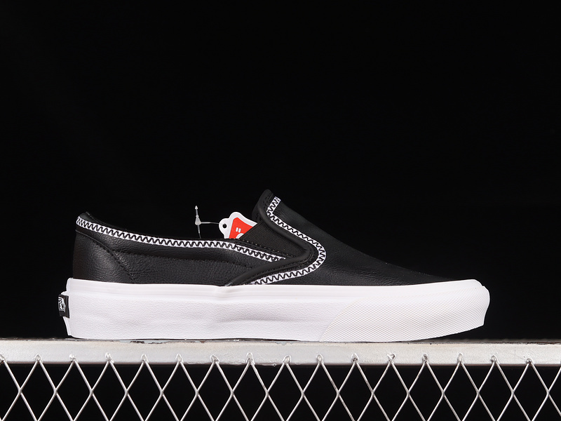 White Mountaineering Slip On 98Dx Black 13