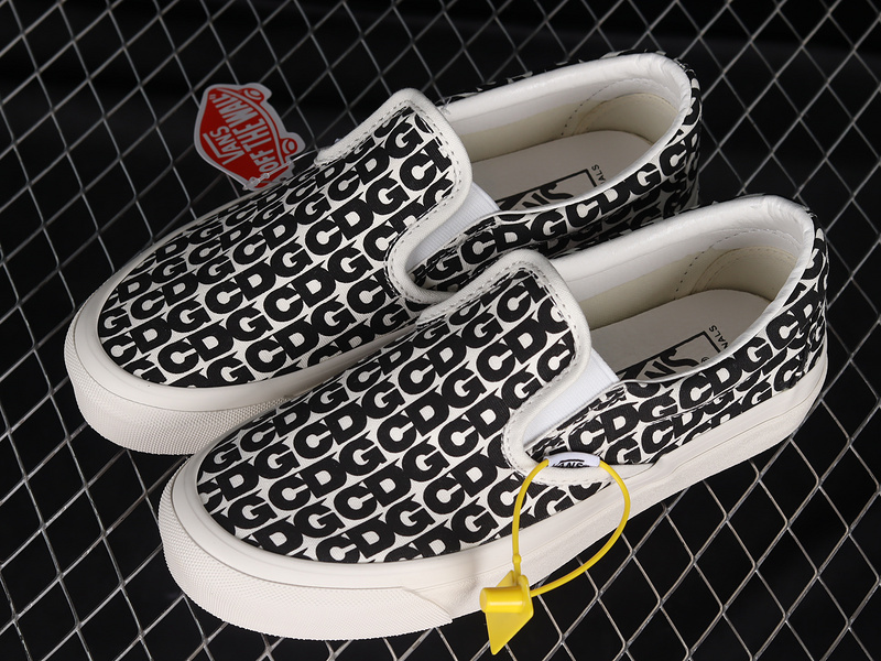 Comme Des Garcons X Slip-On Cdg Black/White/White 27