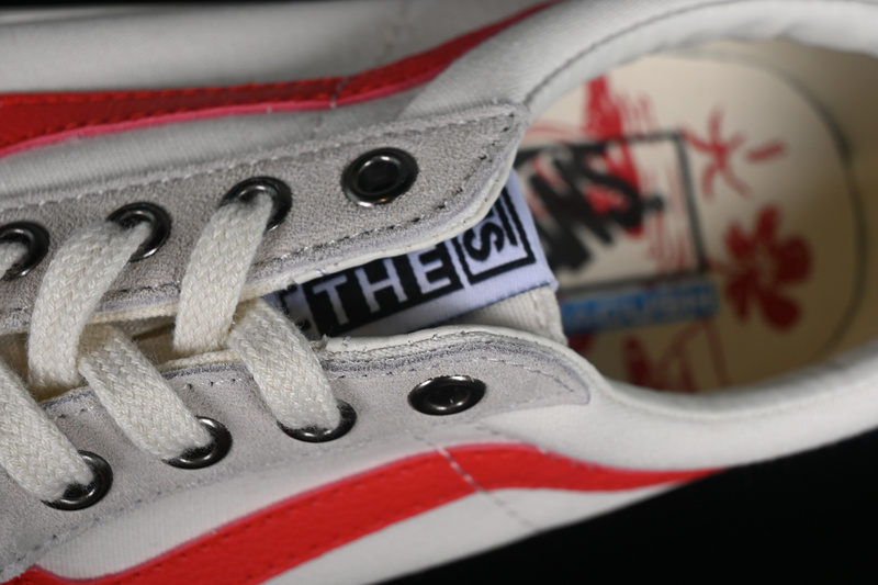 Vans Sk8-Low Reissue S Whte/Grey/Red 21