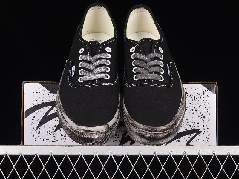 Og Authentic Lx Stressed Black/Black/White 25