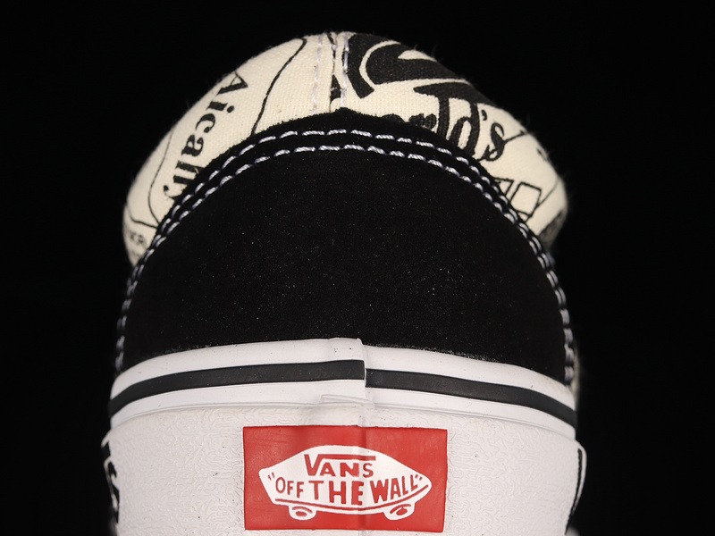 Old Skool Collage Black/White/Black 7