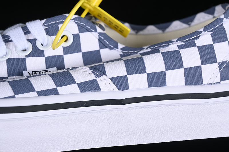 Authentic 44 Dx White/Grey/Blue/Black 15