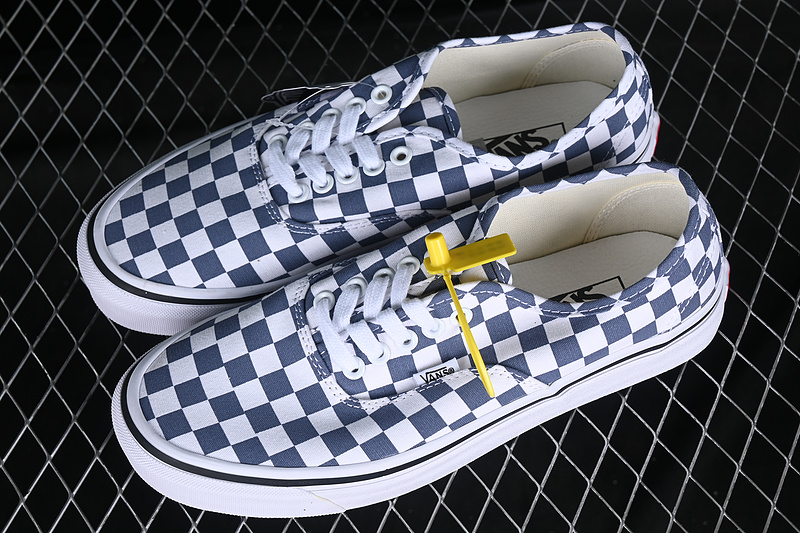 Authentic 44 Dx White/Grey/Blue/Black 25