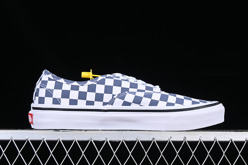 Authentic 44 Dx White/Grey/Blue/Black 27